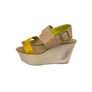 BCBGeneration Shoes Yellow Tan Wood Platform Wedges Sandals Size Women's 8